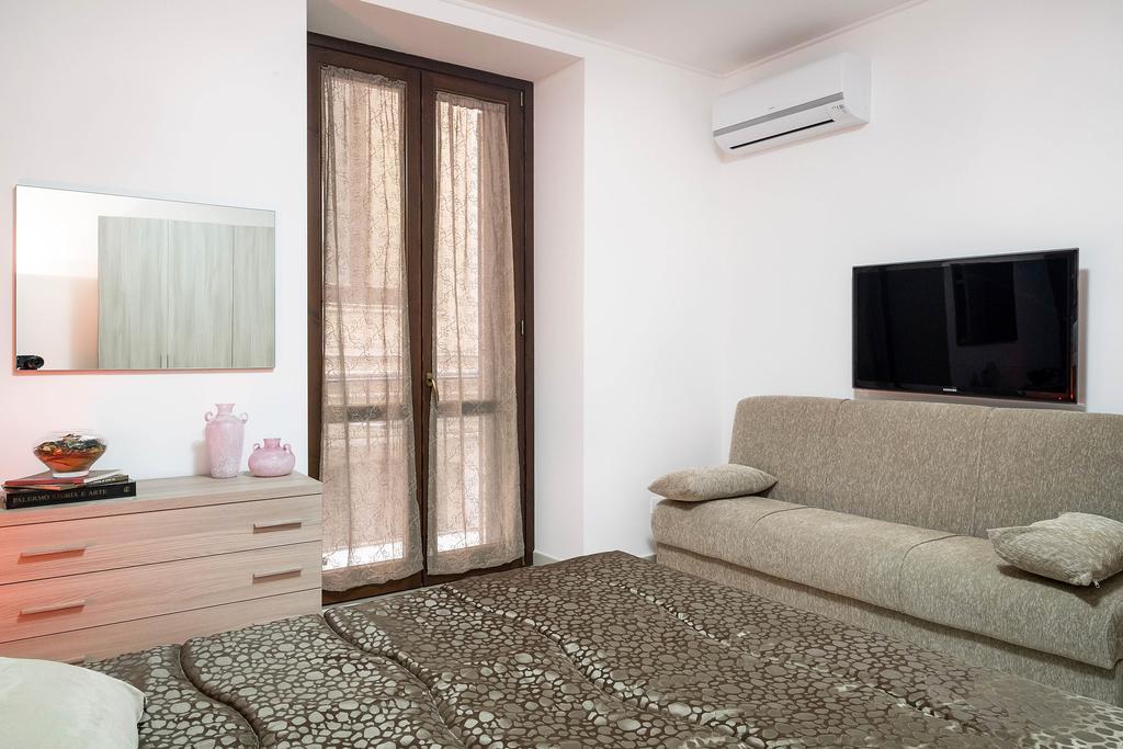Casa Petra Ai Quattro Canti Palermo Luaran gambar